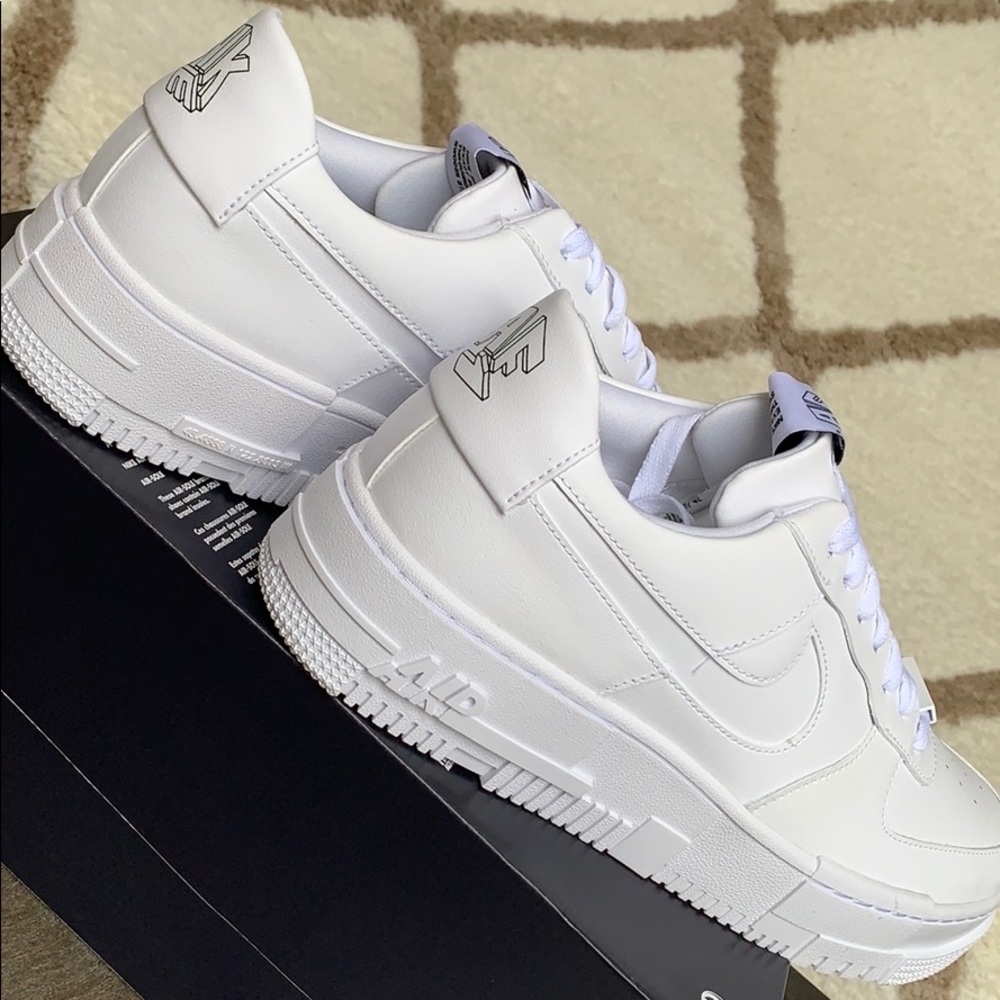 NIKE W AF1 PIXEL WHITE/WHITE-BLACK-SAIL - Picture 11 of 16